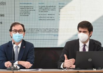 Estudiantes de enseñanza media no alcanzaron el 60% de los aprendizajes necesarios en 2020