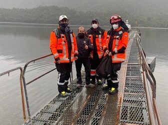 Cuerpo de Bomberos de Cisnes apoyó creación de Brigada de Bomberos en Melimoyu