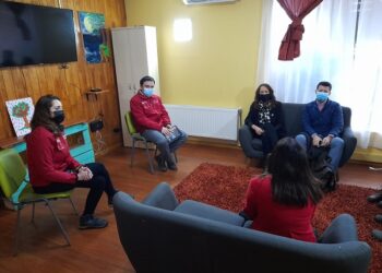 Funcionarios del Sename reciben visita de Directiva del nuevo Servicio Mejor Niñez