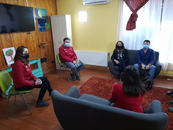 Funcionarios del Sename reciben visita de Directiva del nuevo Servicio Mejor Niñez