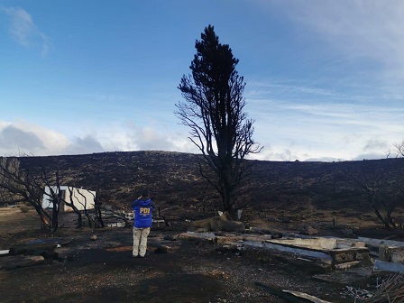 PDI y Fiscalía indagan el origen del incendio en Parque Nacional Patagonia