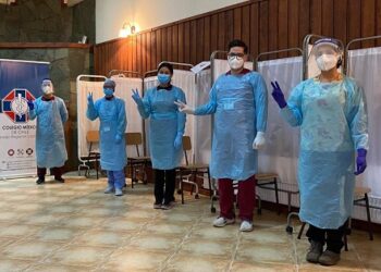 Ante disminución de contagios COVID 19: autoridades llaman a no relajar las medidas de prevención