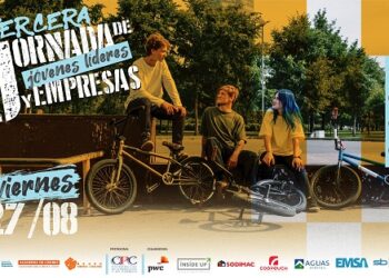 Cinco estudiantes de la región de Aysén se reunirán con destacados líderes empresariales y emprendedores del país