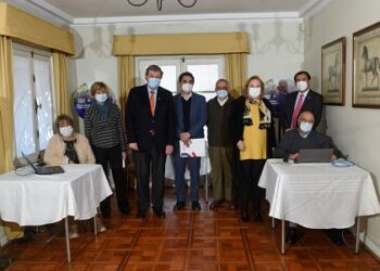 Primera Dama y ministerio del Trabajo y Previsión Social impulsan programa de capacitación en línea para personas mayores «Adulto Digital»