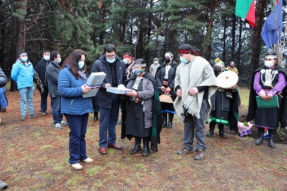 Cien Familias del Comité Ruka Kimún de Coyhaique Recibieron su Anhelado Subsidio Habitacionalg>