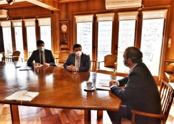Alcalde valoró compromiso del Ministro Ward al abordar temas del Minvu orientados a la comuna de Lago Verde
