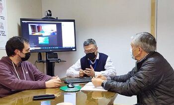 Senador Sandoval se reunió con director del Hospital Regional por unidad de hemodinamia