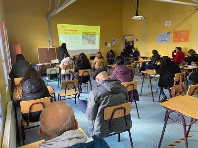 Equipo territorial de la Dirección de Educación Pública se despliega en terreno informando sobre la instalación del Servicio Local de Educación Pública (SLEP) Aysén
