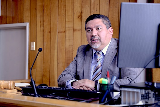JUAN PATRICIO SILVA JURÓ COMO SECRETARIO TITULAR DE LA CORTE DE APELACIONES DE COYHAIQUE