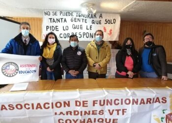 Asistentes de la Educación emplazan una vez más al alcalde Carlos Gatica a pagar bono histórico
