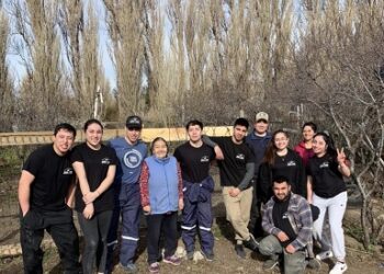 Fondo Participa 2021 INJUV: Jóvenes de Puerto Ibáñez realizan actividades de voluntariado para su comunidad
