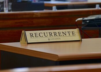 CORTE DE APELACIONES DE COYHAIQUE ORDENA A BANCO RESTITUIR FONDOS SUSTRAÍDOS DE TARJETA DE CRÉDITO DE CLIENTA