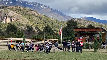 En Tapera y Lago Verde realizan desfiles y actividades tradicionales por Fiestas Patrias