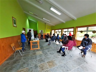 Trabajo entre Serviu, Comité y Municipio permitirá a 9 familias de Raúl Marín mejorar sus viviendas