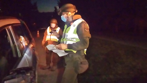 Carabineros: Más de 561 días de ininterrumpido trabajo en apoyo al control de la pandemia