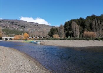 ¿Cómo se relacionan el cambio climático y los conflictos medio ambientales con el turismo?