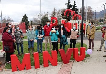 Dirigentes, autoridades y vecinos/as celebraron los 15 Años del Programa “Quiero Mi Barrio” del Minvu