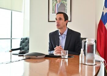 Ministerio de Minería y Sernageomin presentan Guía para usar hidrógeno verde como combustible en la industria