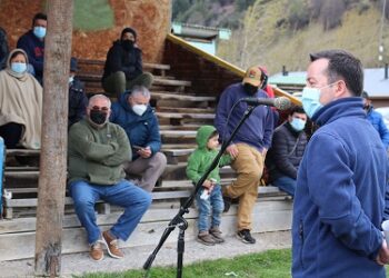 “EN DICIEMBRE DE ESTE AÑO LICITAREMOS LA PAVIMENTACIÓN DE 10 KILÓMETROS DEL CAMINO A LAGO ATRAVESADO”