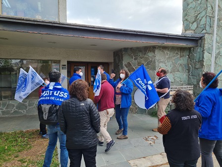 Gremios del Servicio de Salud Aysén protestan por escasos avances en demandas de recursos humanos, infraestructura y procesos administrativos