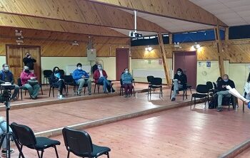 Entregan a Alcalde y comunidad de Cisnes el Plan Marco de Desarrollo Territorial