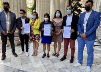 Convencionales constituyentes firman acuerdo colaborativo con Municipalidad de Coyhaique