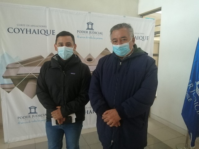 Comunidad de Chile Chico presenta recurso de amparo para asegurar libertad de traslado de los habitantes de esa localidad