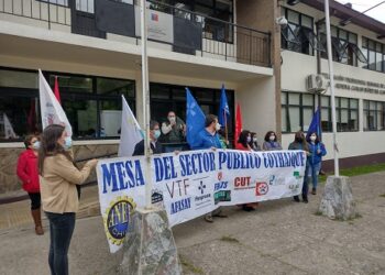 Mesa del Sector Público y ANEF se movilizan ante aplazamiento de negociación que fija reajuste salarial y otras materias no económicas