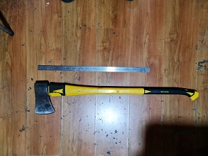 Detienen a sujeto por amenazas de muerte con un hacha en Coyhaique