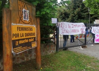 Organizaciones feministas cuestionan actuar de la justicia y de Universidad de Aysén en veredicto que absolvió de violación a ex profesor