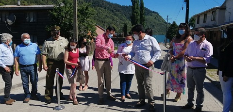 Autoridades y dirigentes concuerdan que pavimentación de Puyuhuapi mejora la calidad de vida