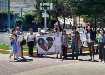 Coyhaique y Comodoro Rivadavia protestan simultáneamente por reapertura de fronteras “para que la gente se reencuentre con sus afectos”
