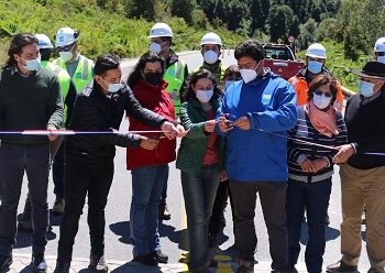 GOBIERNO Y VECINOS INAUGURAN PAVIMENTACIÓN DESDE PUYUHUAPI AL PUENTE EL PANGUE EN LA RUTA 7 NORTE