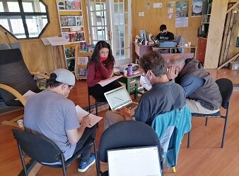 Junto a actores del sector turístico se abordó el Cambio Climático y su incidencia en el sector de Puerto Río Tranquilo