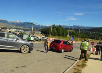 Con control vehicular llaman a adoptar medidas de seguridad vial en Fiestas de Fin de Año