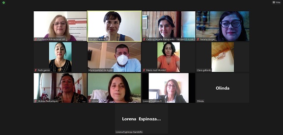 Participantes del Programa Mujeres Jefas de Hogar se certifican en capacitación para fortalecer sus negocios