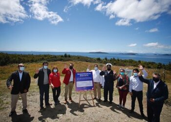 BIENES NACIONALES TRANSFIERE TERRENO A SERVIU PARA PROYECTO HABITACIONAL EN MELINKA