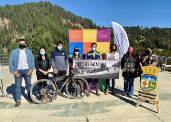 ¡El ciclismo se la juega por los niños y niñas con cáncer! “Fireflies Patagonia” evento mundial que llega a Coyhaique