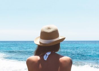 Verano y psoriasis: Mitos y verdades de una compleja relación