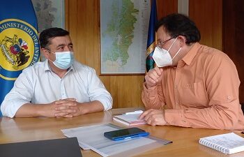 Alcalde de Lago Verde plantea necesidades urgentes de la comuna a Delegado Regional