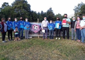 Concejala de Cisnes acusa discriminación a Club de Fútbol Femenino