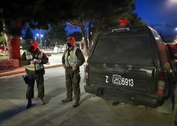 Detienen a sujeto por robo con violencia y lesiones graves en agresión a trabajadora de local de comida rápida en Coyhaique
