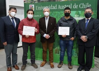 Estudiantes del Campus Patagonia UACh reciben beca de arancel por parte de Mitsubishi Corporation