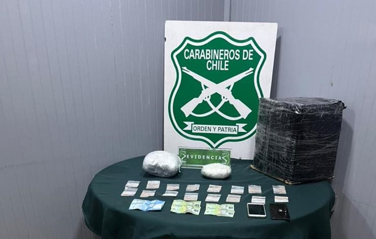 Carabineros y Fiscalía detienen a imputado por tráfico y decomisan diferentes tipo de drogas avaluadas en más de 10 millones de pesos