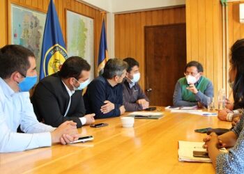 Delegado Presidencial Regional y Asociación de Municipalidades promueven profundización del trabajo colaborativo.
