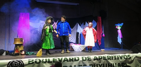 Puyuhuapi se llenó de arte y sus distintas expresiones en el “Primer Boulevard de Aperitivos Culturales”