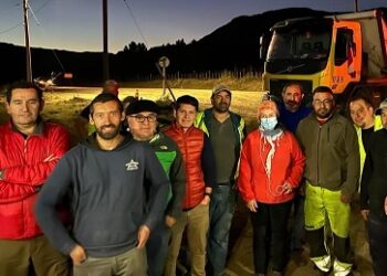 AVANZAN GESTIONES DE APOYO DEL GOBIERNO A TRABAJADORES DE EMPRESA SANTA FE