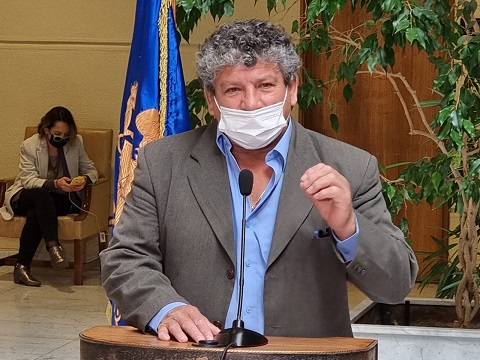 Diputado René Alinco reacciona a proyecto de retiro de fondos previsionales presentado por el Gobierno: “El quinto retiro no se transa”