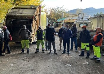 AUTORIDADES REGIONALES SE REUNIERON CON ALCALDE CARLOS GATICA PARA ANALIZAR ESCENARIO DE RECOLECCIÓN DE BASURA