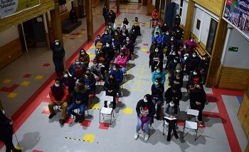 Familias conocen el proyecto que construirá 59 viviendas en Puerto Chacabuco